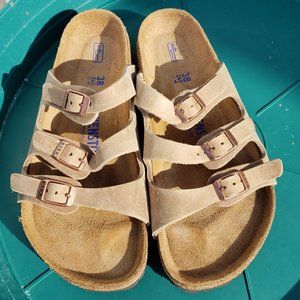 Women’s Birkenstock Florida Soft Footbed. Khaki Leather. Made in Germany. 7.5